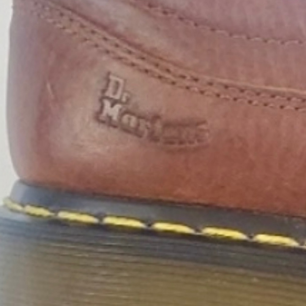 Vintage Dr. Martens Mens 7 Womens 8 Leather Wedge Heel
Loafers Shoes Brown 3B43 - Picture 8 of 9